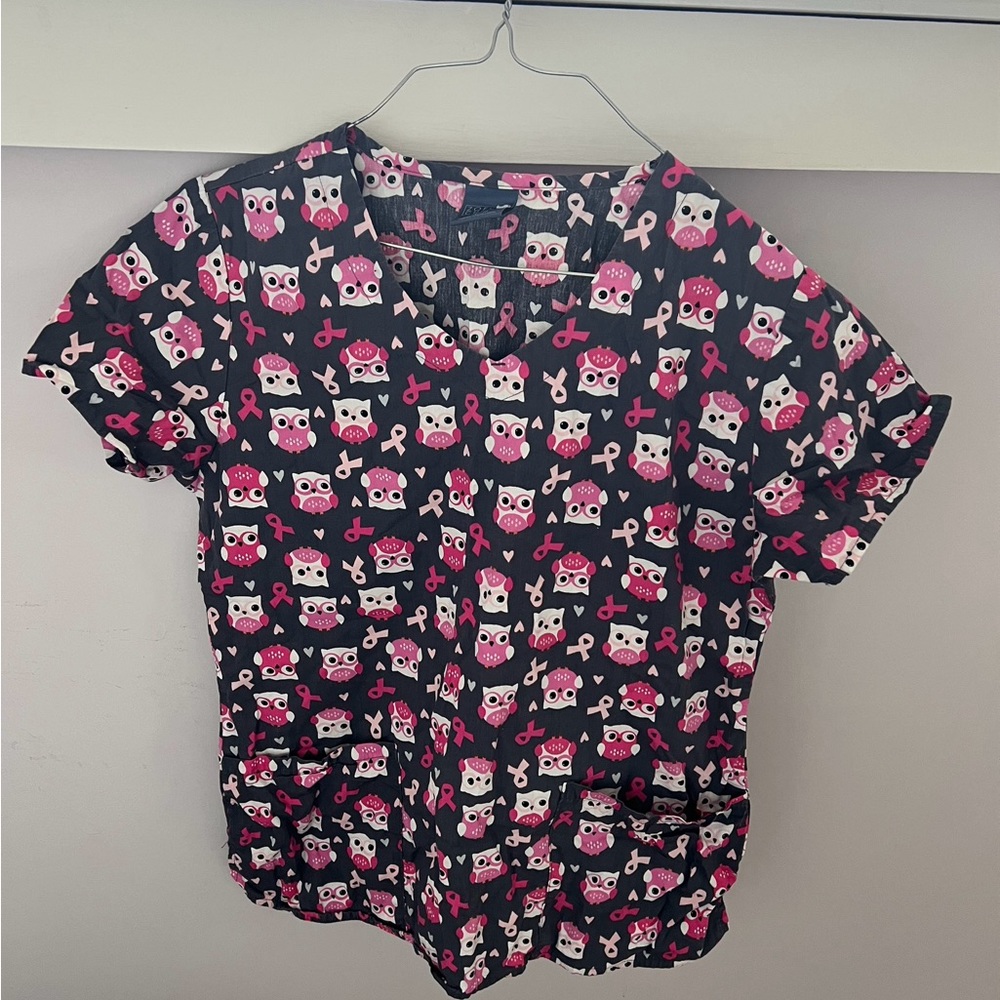 Scrub top